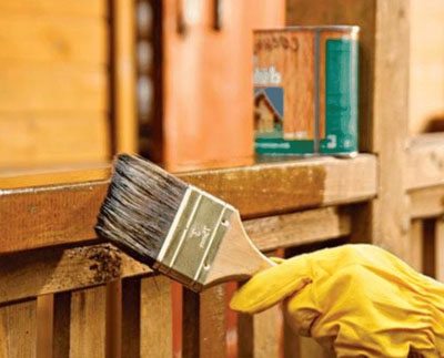Покраска деревянных изделий: выбор состава и методы работы