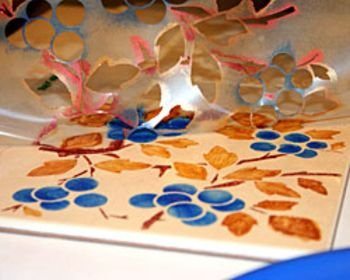 Покраска плитки: особенности материала и выбор краски