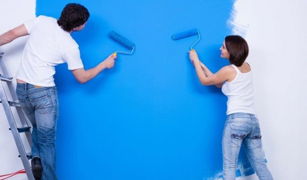 Какой краской лучше всего покрасить стены в квартире: рейтинг смесей, идеи, как красиво окрасить в два цвета, несколько или в один оттенок