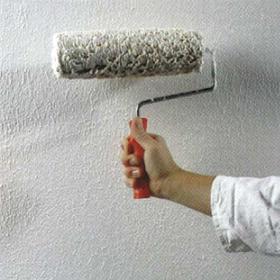 Как правильно покрасить стены валиком?