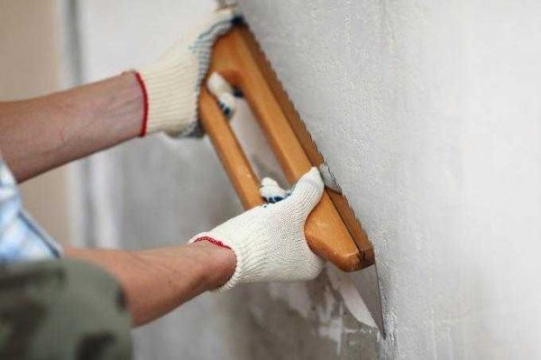 Как шпаклевать стены под покраску 