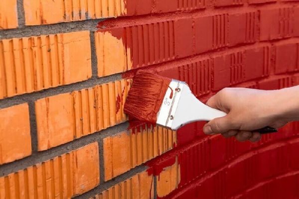 Как красиво покрасить внутри и снаружи дома кирпичные стены своими руками: подготовка под покраску, какой краской красить