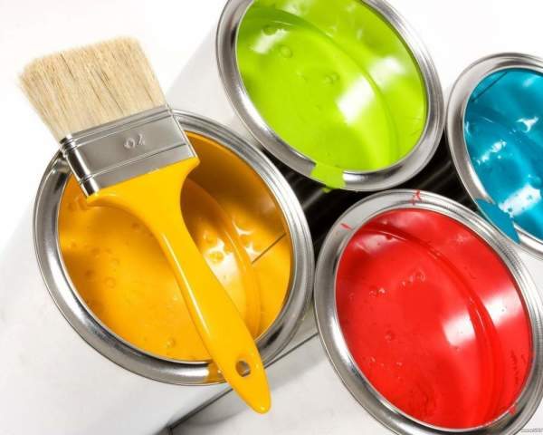 Чем покрасить дом снаружи: выбираем краску правильно