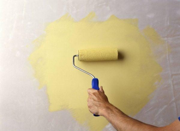 Покраска стен из гипсокартона: материалы и технология